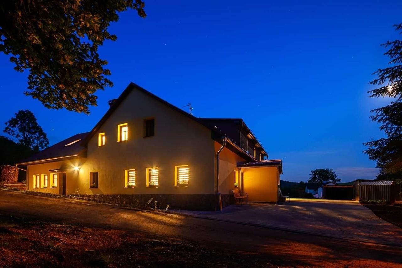 Chalupa Krenov 62 Bernsdorf 外观 照片
