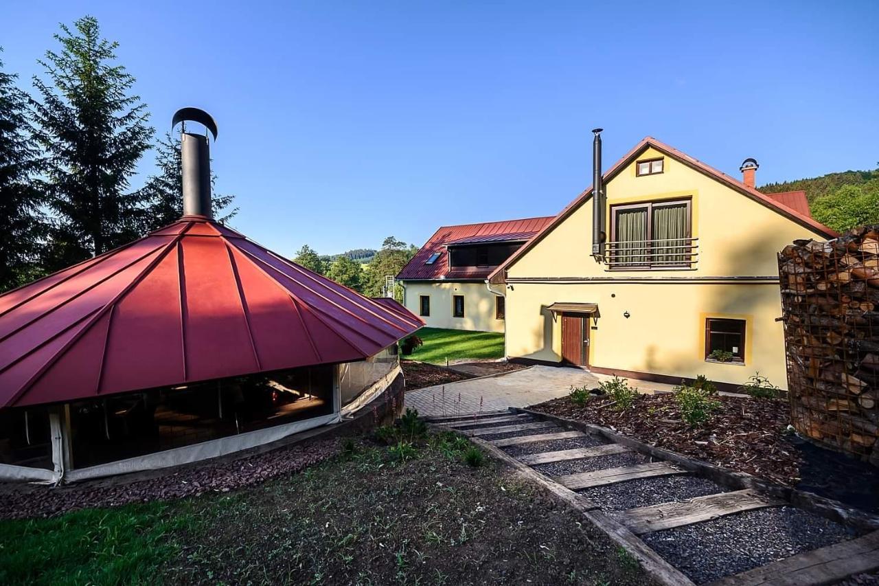 Chalupa Krenov 62 Bernsdorf 外观 照片