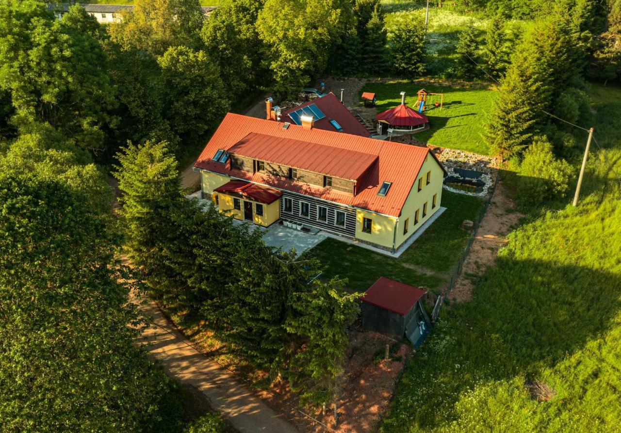 Chalupa Krenov 62 Bernsdorf 外观 照片